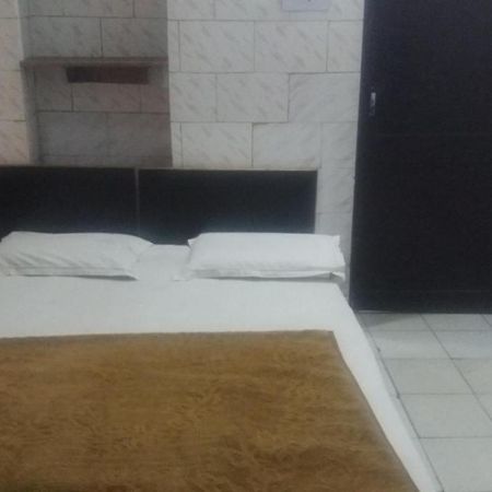 Hotel Jeet Agra  Exterior photo